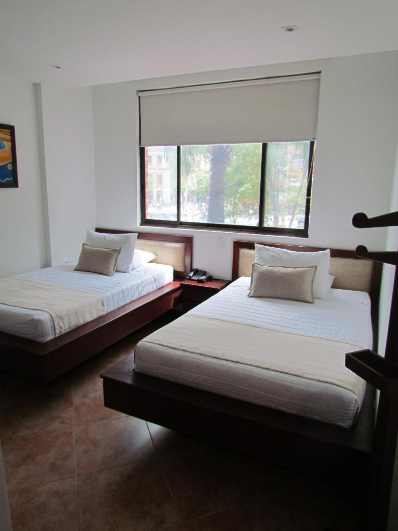 Hotel Plaza Mayor Medellín Dış mekan fotoğraf