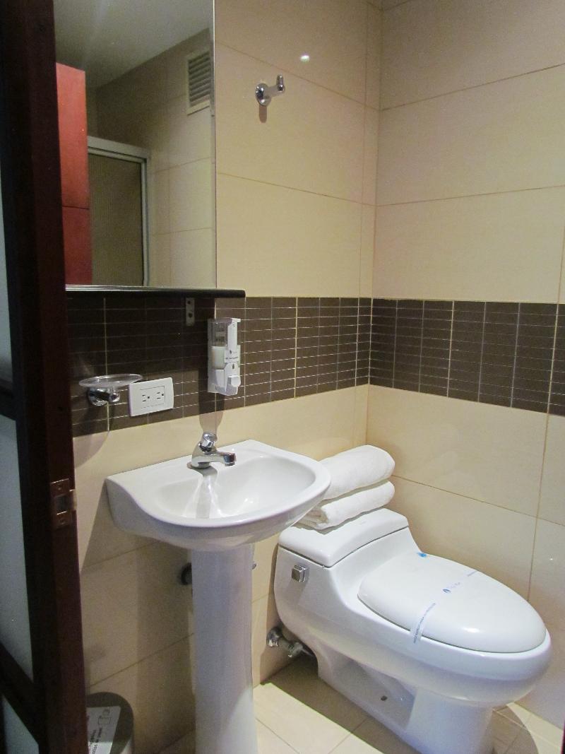 Hotel Plaza Mayor Medellín Dış mekan fotoğraf