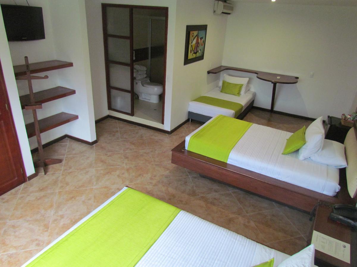 Hotel Plaza Mayor Medellín Dış mekan fotoğraf
