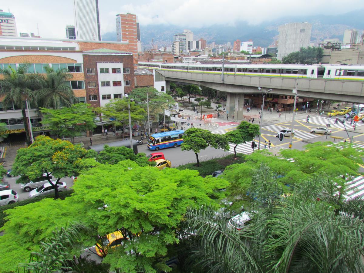 Hotel Plaza Mayor Medellín Dış mekan fotoğraf