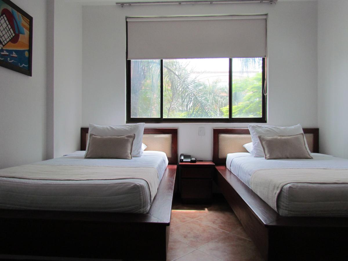 Hotel Plaza Mayor Medellín Dış mekan fotoğraf