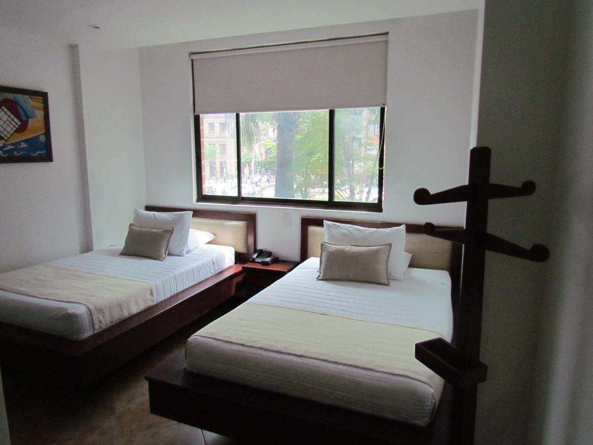 Hotel Plaza Mayor Medellín Dış mekan fotoğraf