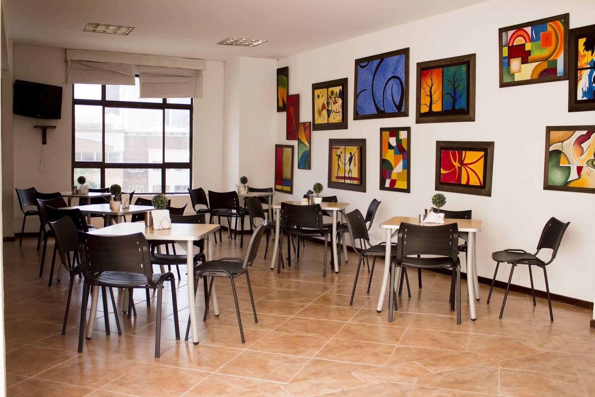 Hotel Plaza Mayor Medellín Dış mekan fotoğraf