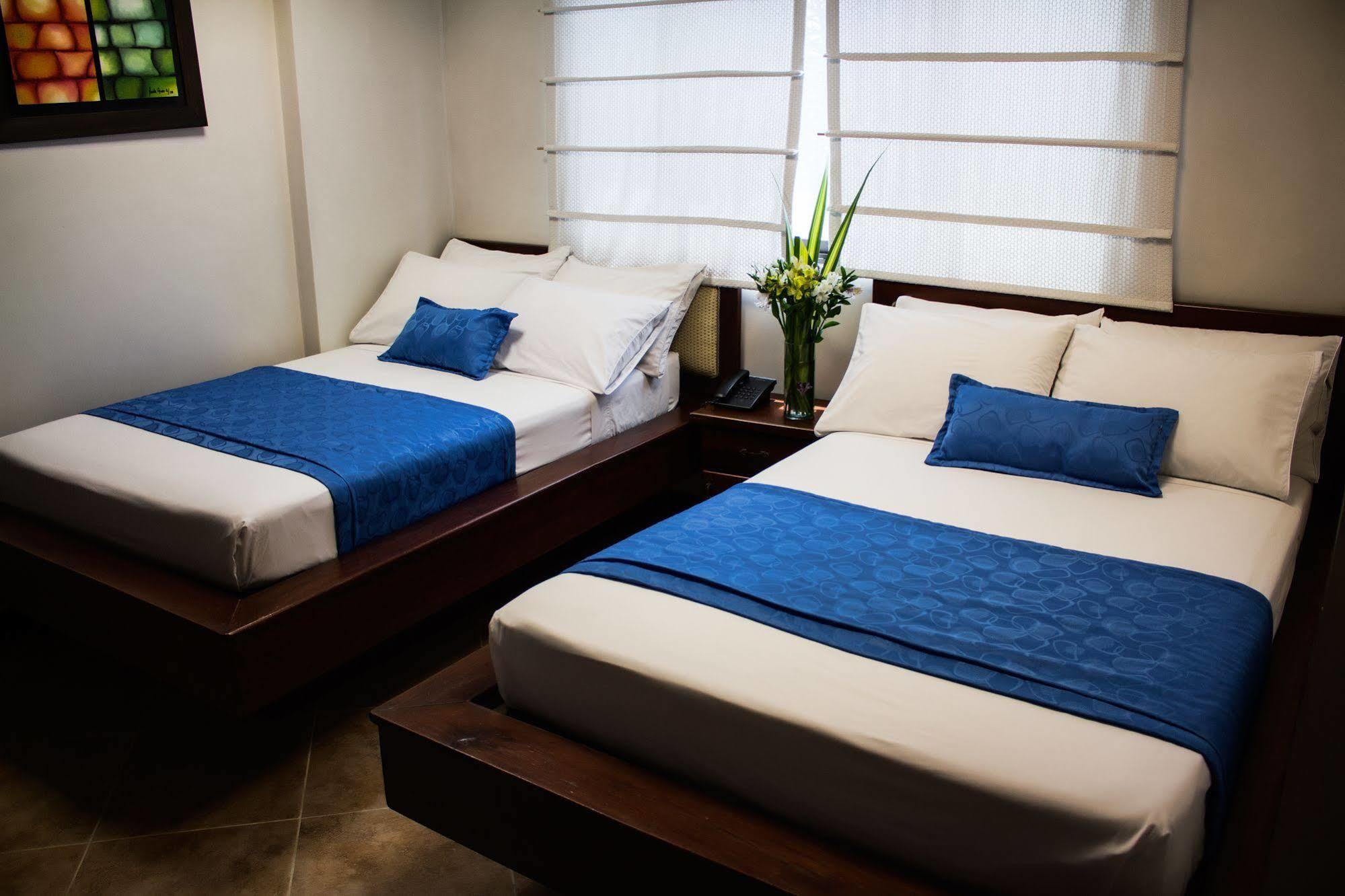 Hotel Plaza Mayor Medellín Dış mekan fotoğraf
